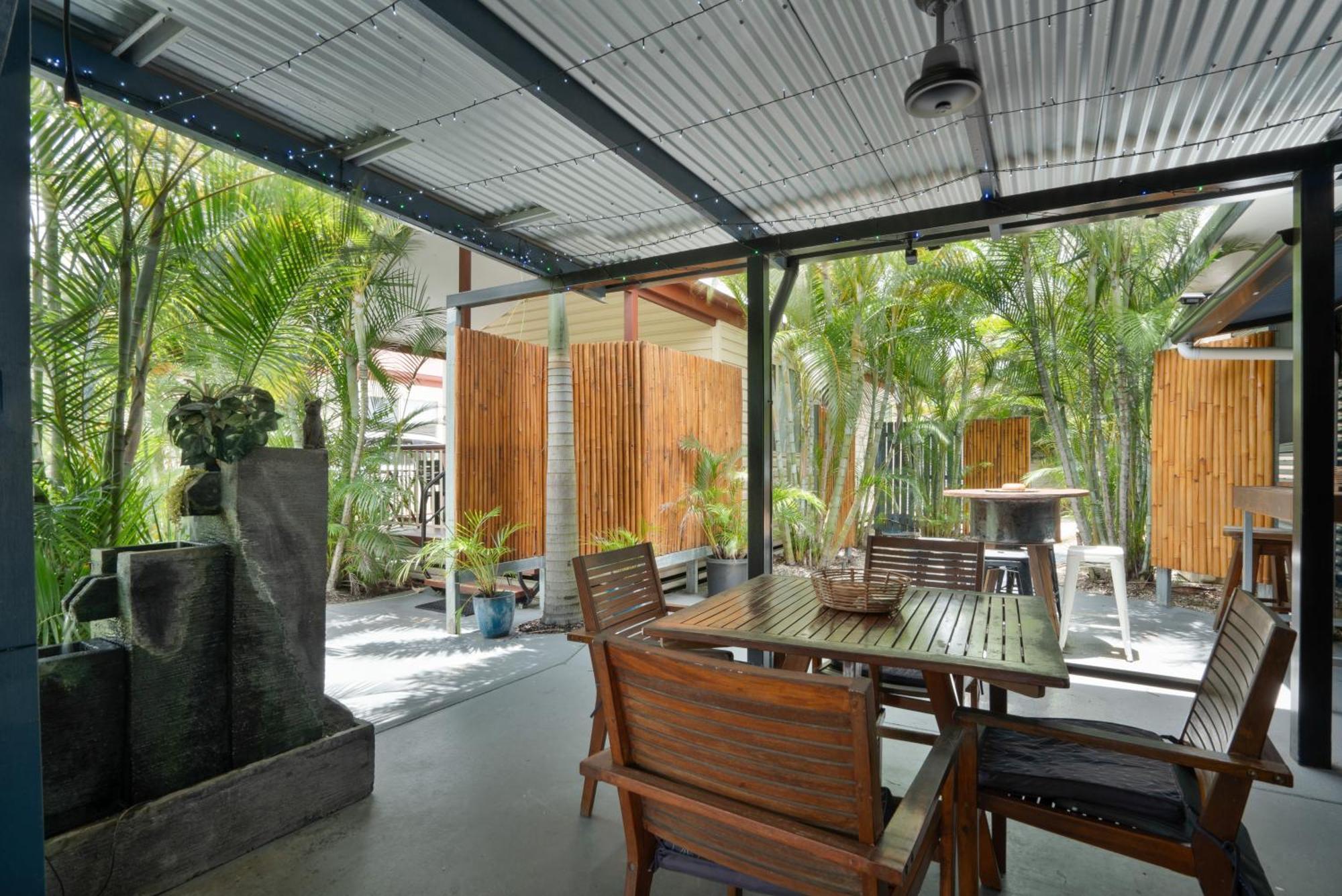 Tasman Holiday Parks - Torquay Palms Hervey Bay Exterior foto
