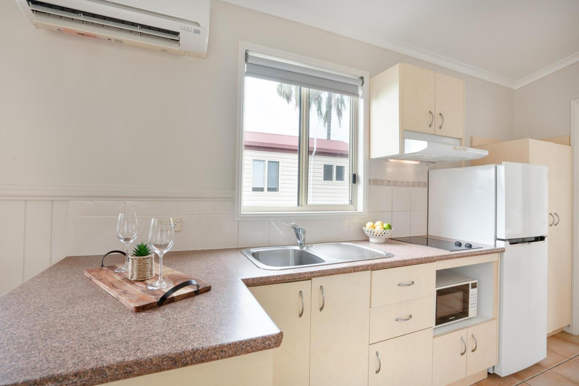 Tasman Holiday Parks - Torquay Palms Hervey Bay Exterior foto