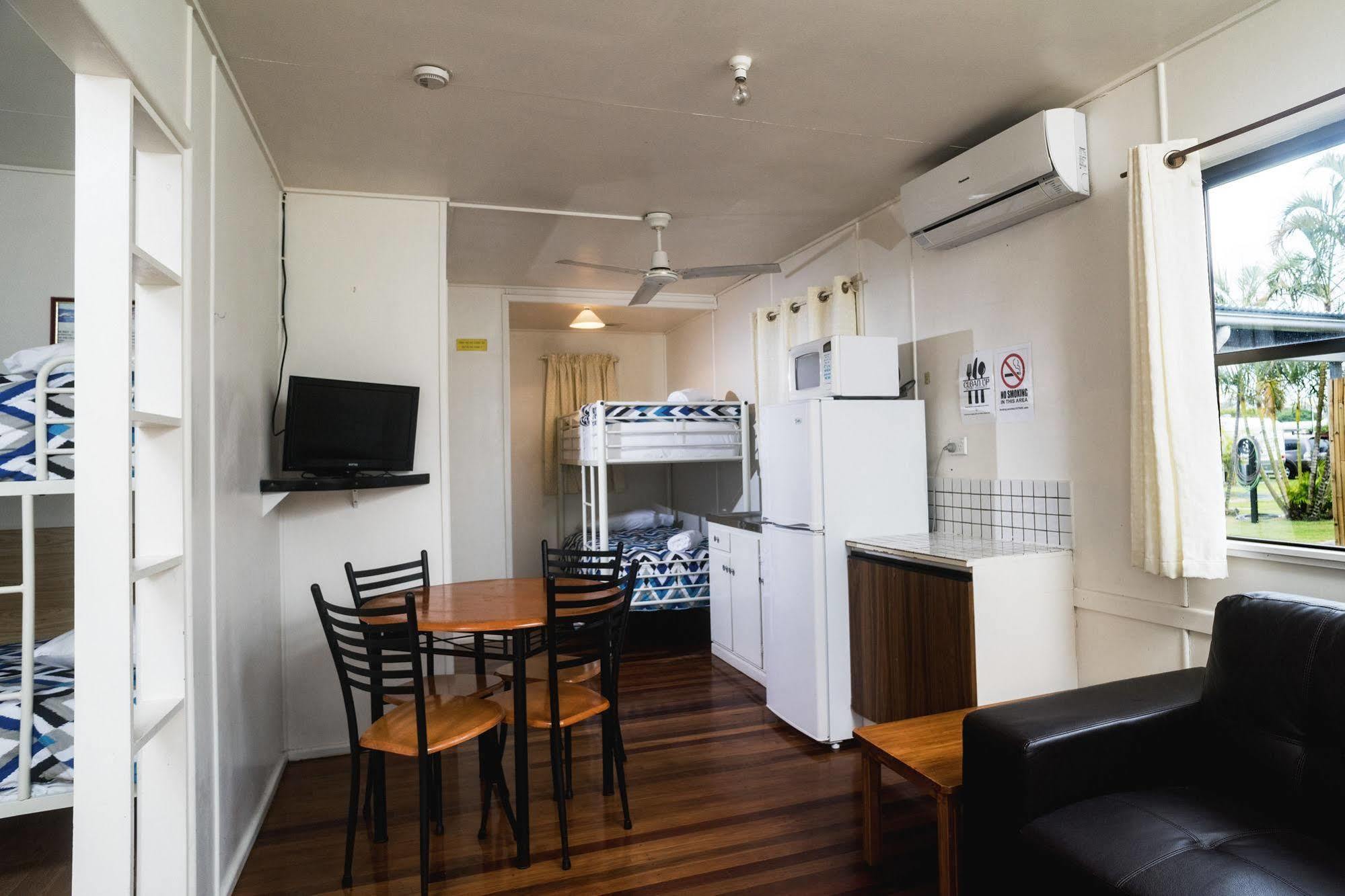 Tasman Holiday Parks - Torquay Palms Hervey Bay Exterior foto
